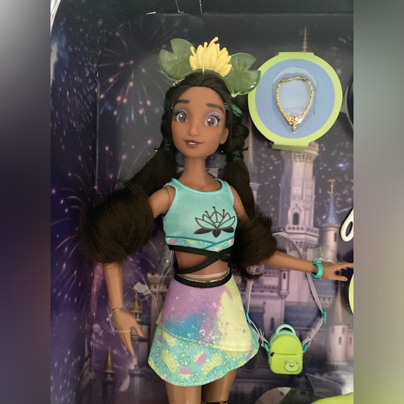 Disney Tiana ily Disney Park Doll - Picture 10 of 14
